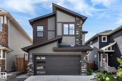 9664 223 Street NW  Edmonton, AB T5T 7B7
