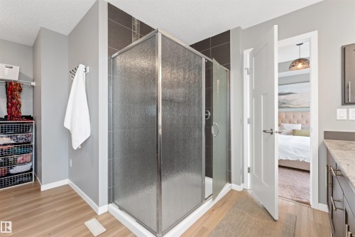9664 223 Street Nw, Edmonton, AB 