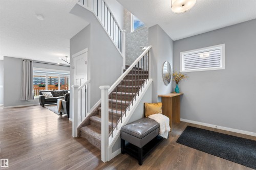 9664 223 Street Nw, Edmonton, AB 