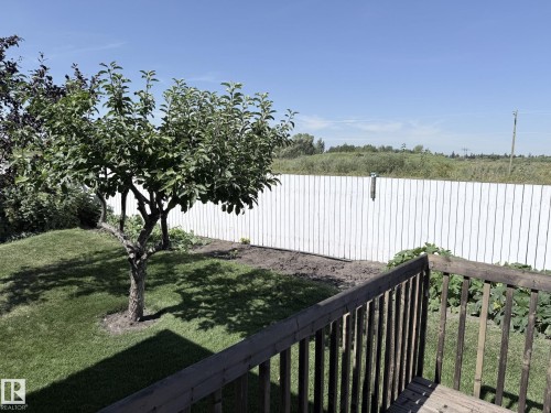 12 Clearwater Crescent, Wetaskiwin, AB 
