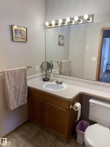 12 Clearwater Crescent, Wetaskiwin, AB 