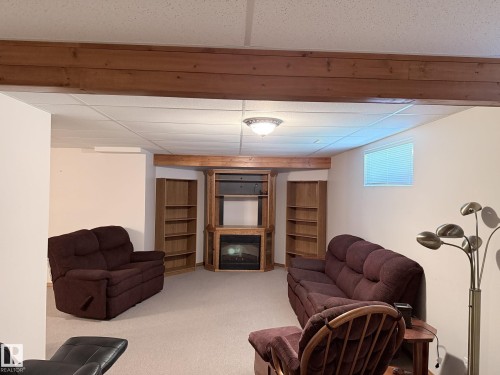 12 Clearwater Crescent, Wetaskiwin, AB 