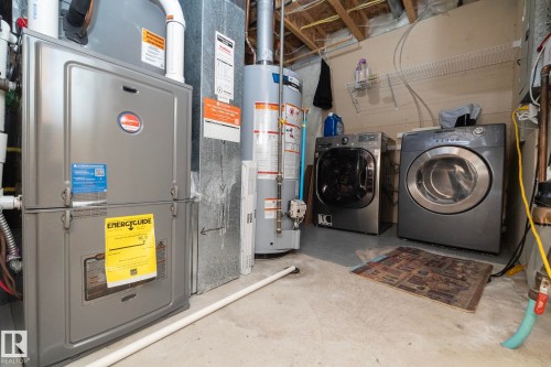 Laundry room - 17908 89 Street Nw, Edmonton, AB - Indoor Photo Showing Laundry Room