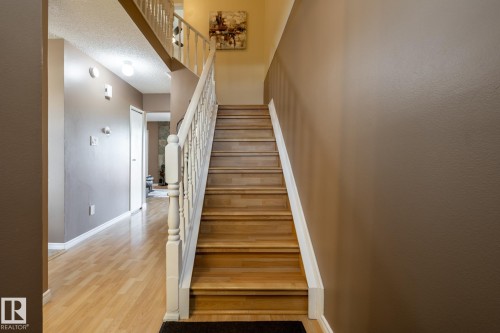 #31 4707 126 Av Nw, Edmonton, AB 