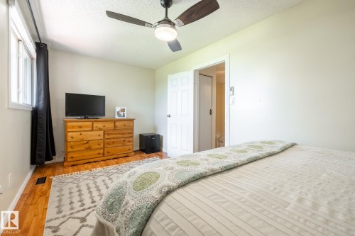 #31 4707 126 Av Nw, Edmonton, AB 