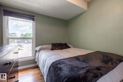 #31 4707 126 Av Nw, Edmonton, AB 
