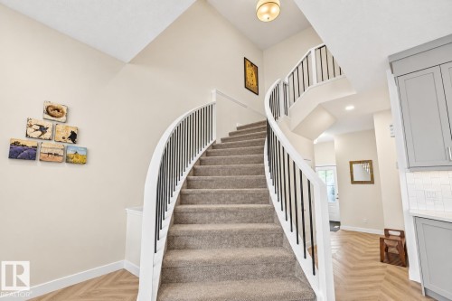 117 Paisley Gate Sw, Edmonton, AB 