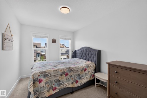 117 Paisley Gate Sw, Edmonton, AB 