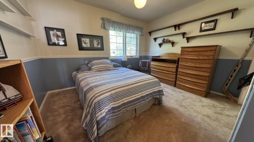 4804 45 Street, Two Hills, AB 
