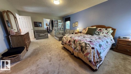 4804 45 Street, Two Hills, AB 
