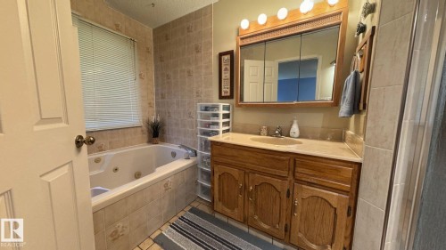 4804 45 Street, Two Hills, AB 