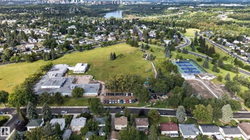 10739 52 Street Nw, Edmonton, AB 