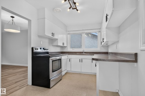 10739 52 Street Nw, Edmonton, AB 