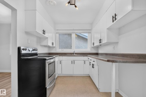 10739 52 Street Nw, Edmonton, AB 
