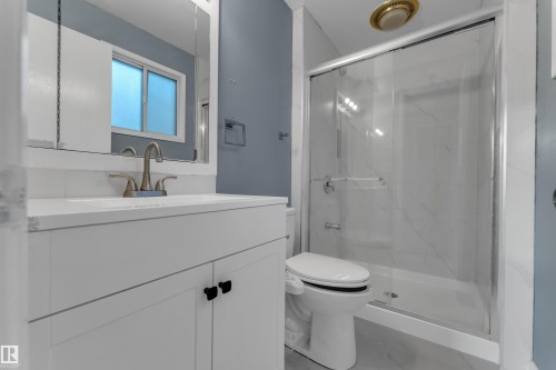 3111 67 Street Nw, Edmonton, AB 