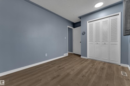 3111 67 Street Nw, Edmonton, AB 