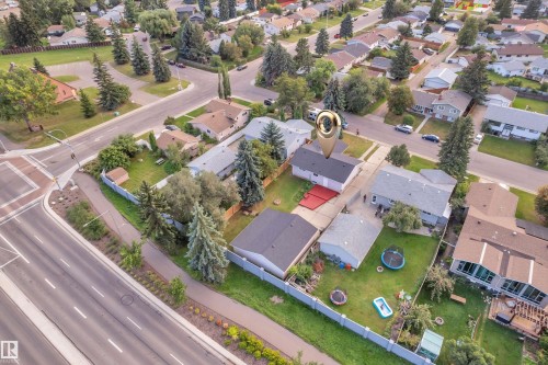 3111 67 Street Nw, Edmonton, AB 
