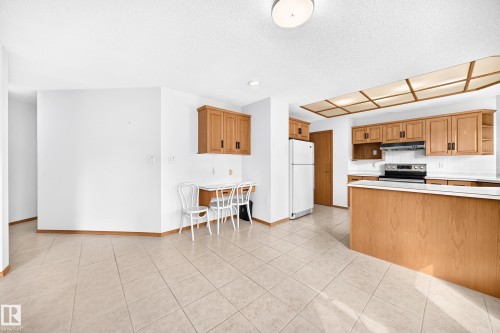 18935 91 Avenue Nw, Edmonton, AB 