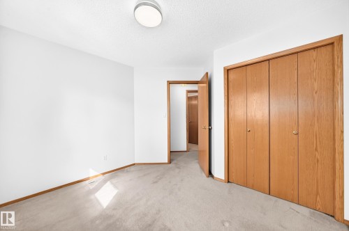 18935 91 Avenue Nw, Edmonton, AB 