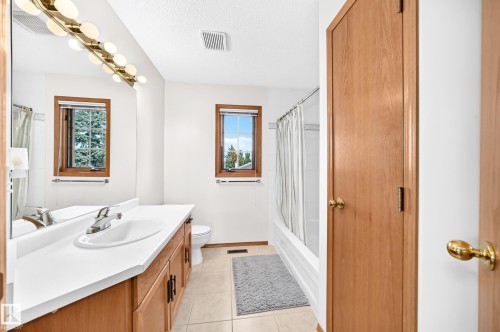 18935 91 Avenue Nw, Edmonton, AB 