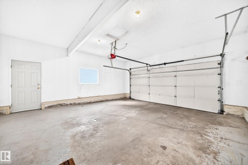 18935 91 Avenue Nw, Edmonton, AB 