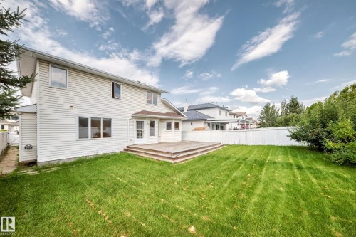 18935 91 Avenue Nw, Edmonton, AB 