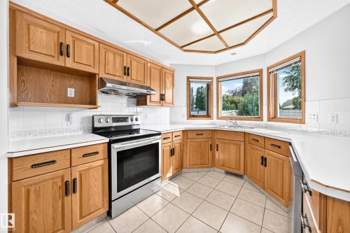 18935 91 Avenue Nw, Edmonton, AB 