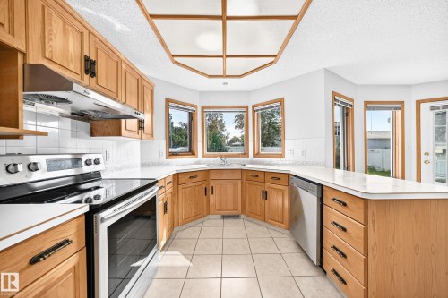 18935 91 Avenue Nw, Edmonton, AB 