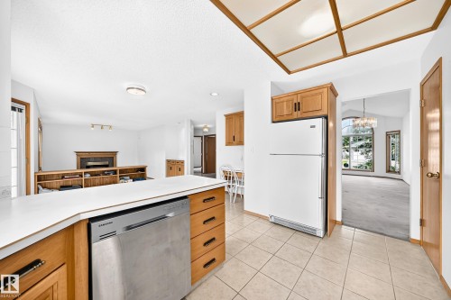 18935 91 Avenue Nw, Edmonton, AB 