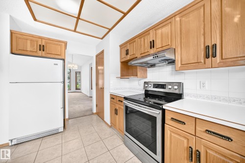 18935 91 Avenue Nw, Edmonton, AB 