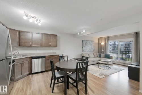 #232 301 Clareview Station Dr Nw, Edmonton, AB 