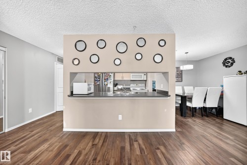 #232 16311 95 St Nw, Edmonton, AB 