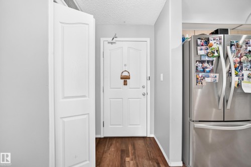 #232 16311 95 St Nw, Edmonton, AB 