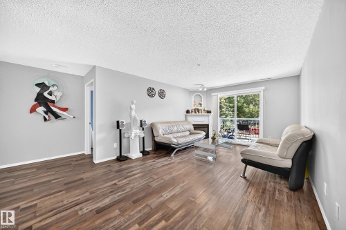 #232 16311 95 St Nw, Edmonton, AB 