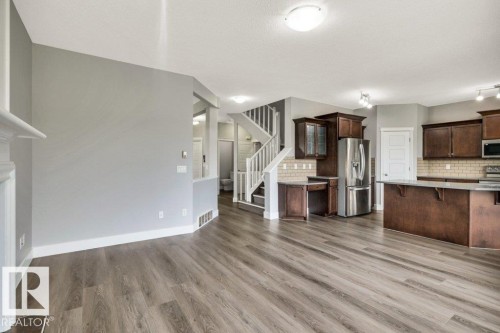 5903 12 Avenue Sw, Edmonton, AB 