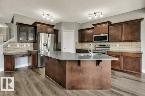 5903 12 Avenue Sw, Edmonton, AB 