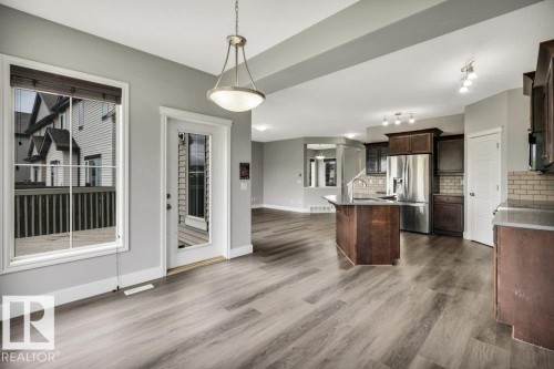 5903 12 Avenue Sw, Edmonton, AB 