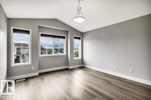 5903 12 Avenue Sw, Edmonton, AB 
