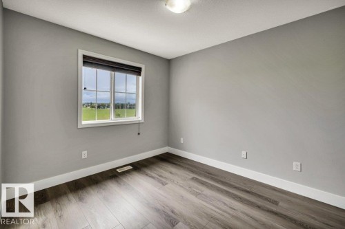 5903 12 Avenue Sw, Edmonton, AB 