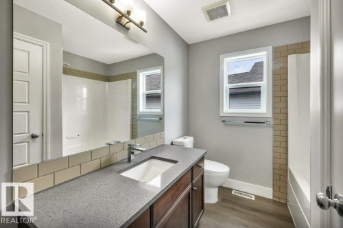 5903 12 Avenue Sw, Edmonton, AB 