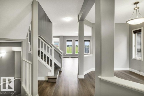 5903 12 Avenue Sw, Edmonton, AB 