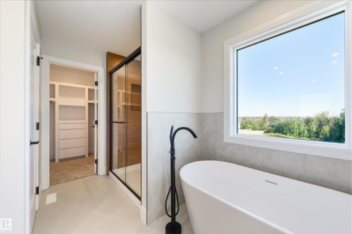 1311 Hawks Ridge Link Nw, Edmonton, AB 