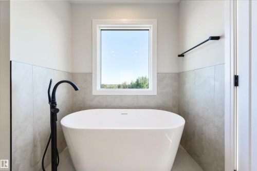 1311 Hawks Ridge Link Nw, Edmonton, AB 
