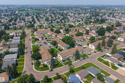#12 14120 80 St Nw, Edmonton, AB - Outdoor With View