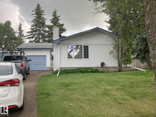 48 Ivy Crescent   Sherwood Park, AB T8A 1W4