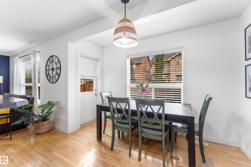 112 Appleton Crescent, Sherwood Park, AB - Indoor Photo Showing Dining Room