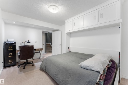 112 Appleton Crescent, Sherwood Park, AB - Indoor Photo Showing Bedroom