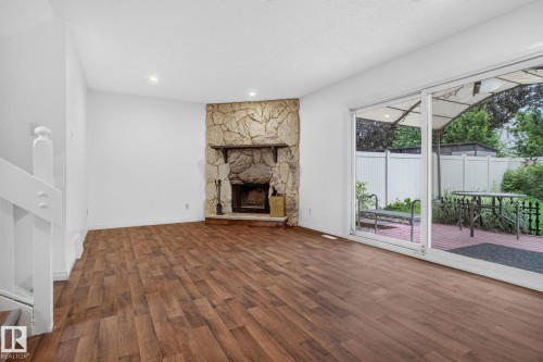 9503 180A Street Nw, Edmonton, AB 