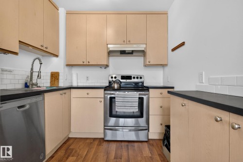 9503 180A Street Nw, Edmonton, AB 