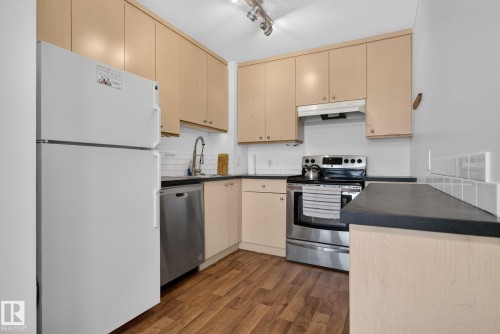 9503 180A Street Nw, Edmonton, AB 